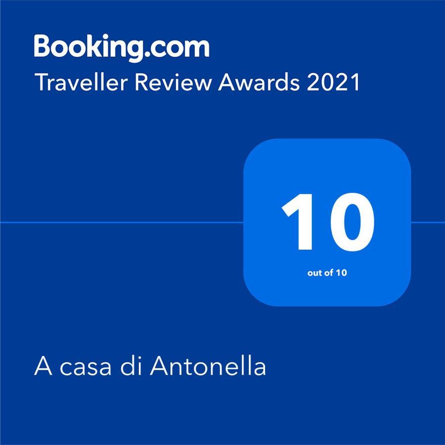 B&B A Casa Di Antonella Скаури Екстериор снимка