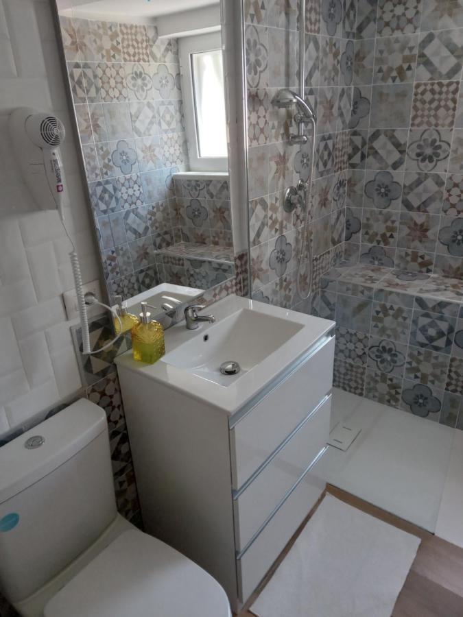 B&B A Casa Di Antonella Скаури Екстериор снимка